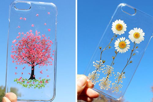 Οι θήκες για κινητό με αληθινά λουλούδια είναι το απόλυτο αξεσουάρ της άνοιξης