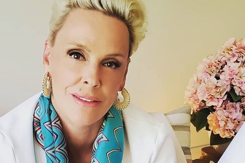 Μπριγκίτε Νίλσεν: Γιορτάζει τα 60 της χρόνια και ντύνεται ασορτί με την πεντάχρονη κόρη της