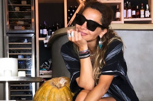 «Σε αγαπώ παιδί μου»: Η τρυφερή φωτογραφία της Δέσποινας Βανδή με τον γιο της, Γιώργο