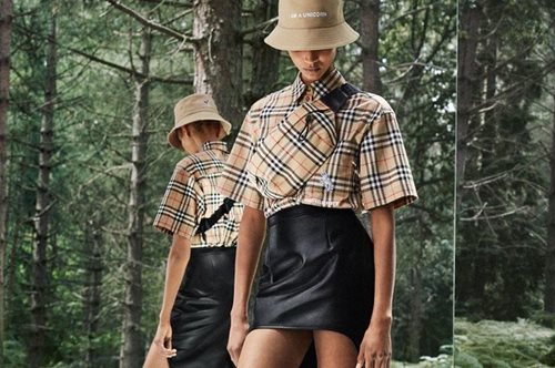 O oίκος Burberry κυκλοφόρησε μάσκες και τα έσοδα θα διατεθούν για την αντιμετώπιση της πανδημίας