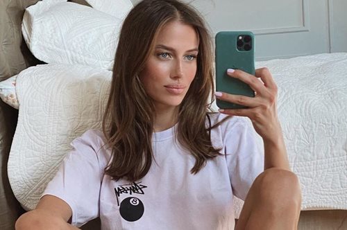 Σε «ελεύθερο» γάμο: Ήδη παντρεμένη με 68χρονο επιχειρηματία είναι η 27χρονη σύντροφος του Μπραντ Πιτ