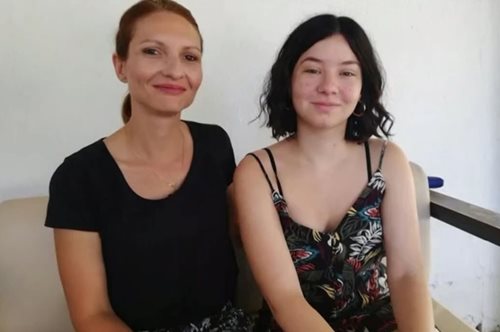 Ο θρίαμβος της θέλησης: Μαμά και κόρη πέρασαν μαζί στο πανεπιστήμιο, στις σχολές της επιλογής τους