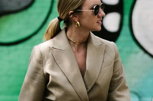 1 σακάκι + 1 τζιν παντελόνι = 7 σούπερ στιλάτες και καθόλου βαρετές φθινοπωρινές εμφανίσεις