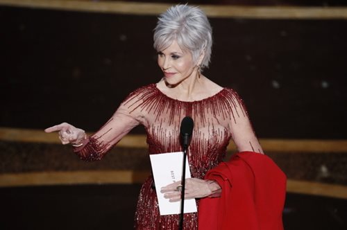 «Κάποτε βιάστηκα από έναν ηθοποιό. Και ένας σκηνοθέτης ήθελε να δει πώς είμαι όταν έχω οργασμό»