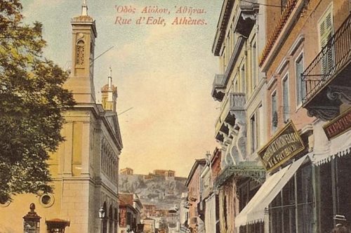 «Στο ιστορικό εμπορικό κέντρο της Αθήνας διασώζονται περισσότερα παλιά κτίρια απ' όσα νομίζουμε»