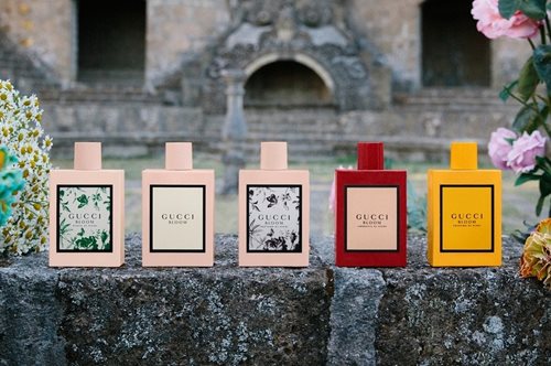Εξερεύνηση της φαντασίας και της ταυτότητας σε ένα νέο άρωμα Gucci που συναρπάζει 