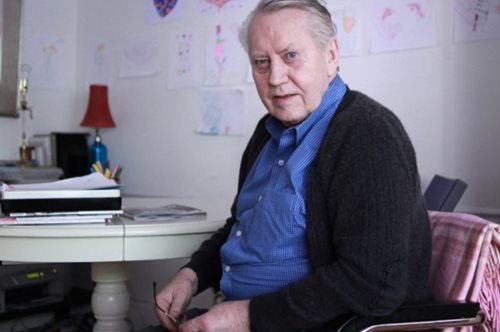 Τσακ Φίνι: H συγκλονιστική ιστορία του δισεκατομμυριούχου που δώρισε όλα τα χρήματα του σε ιδρύματα