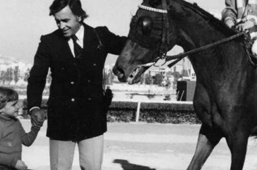 Η  Κατερίνα Λυμπεροπούλου έγραψε ένα βιβλίο για «το πιο φωτεινό πρότυπο στη ζωή της»