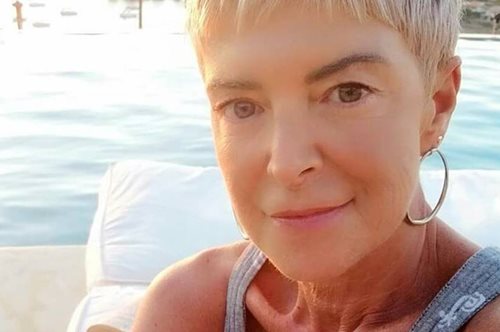 «Μέσα σε έξι ώρες ήµουν διασωληνωμένη στην εντατική»: H Πόπη Χατζηδημητρίου για το πρόβλημα υγείας