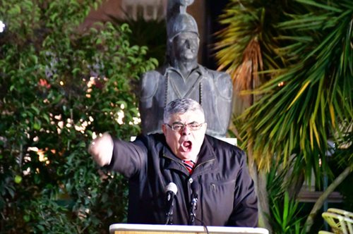 «Ο μέσα χρυσαυγίτης ζει και προς το παρόν ξεσπάει στα social με κατάρες, βρισιές, μίσος»