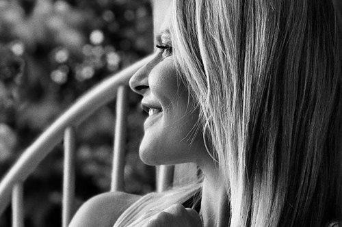 «Όταν τα περιοδικά είχαν 800 δραχμές»: Η Τζένη Μπαλατσινού θέλει πίσω τα 90's