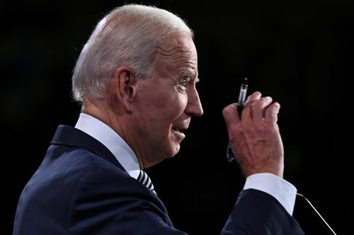 Η γυναίκα και η κόρη του σκοτώθηκαν, ο γιος του πέθανε από καρκίνο. Η τραγική ιστορία του Μπάιντεν