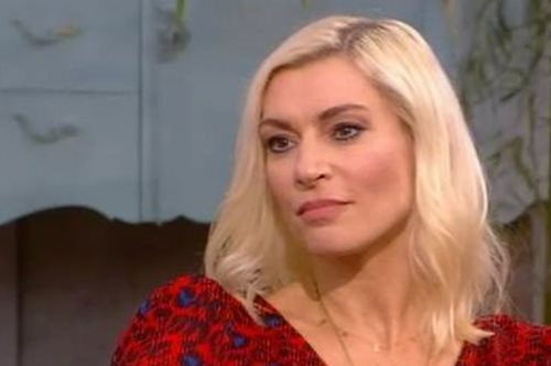 «Αν πήγαινα στον γιατρό τον Νοέμβριο, δεν θα είχα τη μήτρα μου τώρα. Θα μου τα είχε βγάλει όλα»