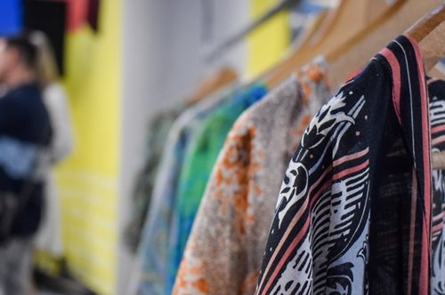 «Απευθύνουμε έκκληση για χειμωνιάτικα ρούχα για την υποστήριξη ανθρώπων που έχουν ανάγκη»