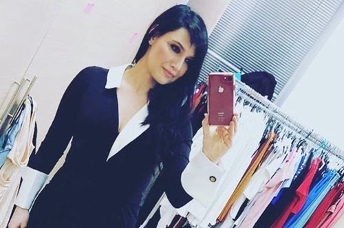 «Δεν είσαι αρκετά έξυπνη και σοβαρή και έγκυρη διότι κάνεις την ωραία»