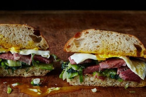 Φτιάξτε αυτό το λαχταριστό σάντουιτς για το πρωινό σας και θα μας θυμηθείτε