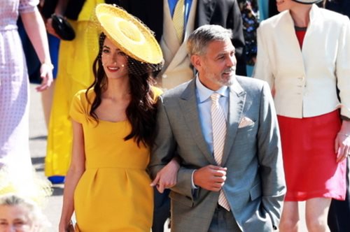 Όταν το ζεύγος Κλούνεϊ ρωτήθηκε πώς γνωρίζει τους Μαρκλ-Χάρι, κανένας δεν περίμενε την απάντησή του