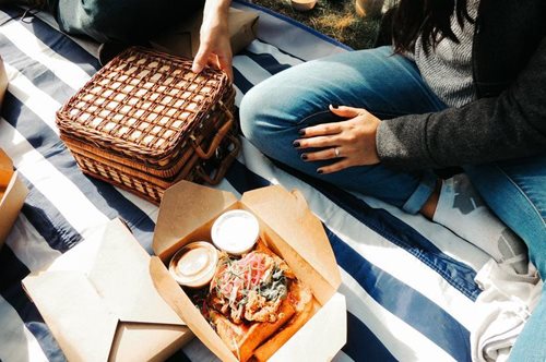 «Έχω το βάρος που επιθυμώ. Πώς να μην πάρω κιλά και να τρώω ό,τι λαχταρώ» 