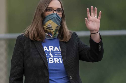 Σάρα ΜακΜπράιντ: Η πρώτη trangender που κατάφερε να γίνει γερουσιάστρια των ΗΠΑ γράφει ιστορία