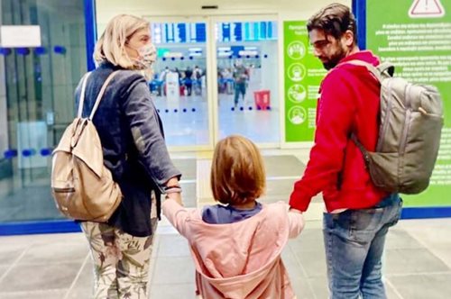 «Έγινε το παιδί όλων μας»: Η 7χρονη Αναστασία ξεκινάει το ταξίδι της ζωής της στις ΗΠΑ