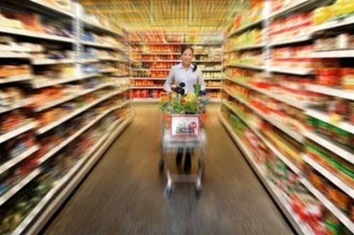 Τα σουπερμάρκετ θα κλείνουν στις 20:30 από τη Δευτέρα