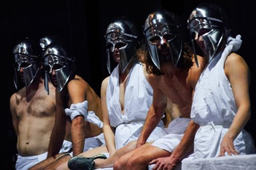 Γεύση του αιρετικού Mount Olympus του Φαμπρ. Θα τον αντέξει το σκοινί της Επιδαύρου; 