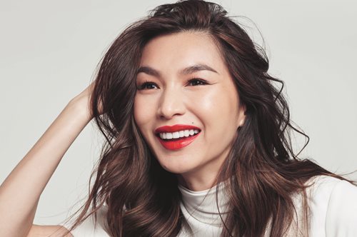 Η εμπνευστική ιστορία της νέας πρέσβειρας της L’ Oreal: Από δικηγόρος, ηθοποιός και ακτιβίστρια