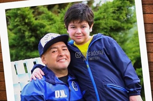 «Φρόντισε τον άγγελό μου»: Το τελευταίο ηχογραφημένο μήνυμα του Μαραντόνα για τον 7χρονο γιο του