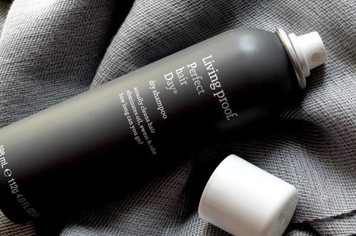 Living Proof: Το νέο σαμπουάν που απλά ψεκάζεις στα μαλλιά (και τα κάνει πεντακάθαρα)