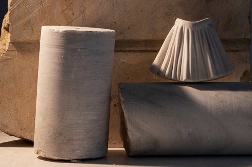 Μια φουστανέλα από πορσελάνη: Το υπέροχο γούρι του Γιάννη Σεργάκη για το 2021