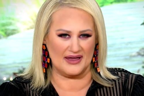 Ας ερωτευτούμε γιατί χανόμαστε: Οι προβλέψεις της Άσης Μπήλιου για τη νέα χρονιά