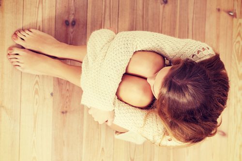 Γεωργία, παρθένα, ετών 49: «Μου στέρησαν το δικαίωμα στη χαρά. Οι γονείς μου μου έκλεψαν τη ζωή»