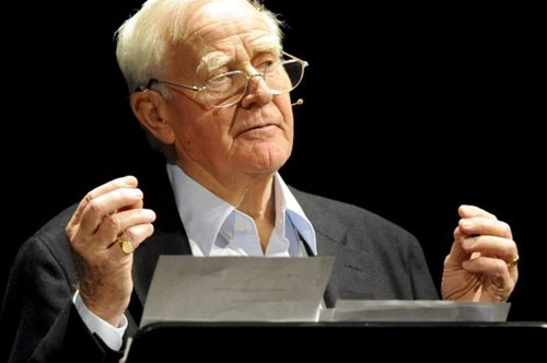 Πέθανε ο σπουδαίος συγγραφέας Τζον Λε Καρέ: «Δεν θα υπάρξει άλλος σαν κι αυτόν»