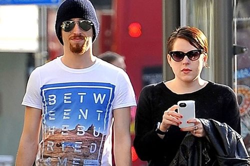 «Ευχαριστώ τον μπαμπά για τα πάντα»: Η 27χρονη κόρη του Τομ Κρουζ, Μπέλα, λατρεύει τον πατέρα της