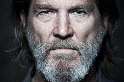 Χαμογελαστός παρά τον καρκίνο & τις χημειοθεραπείες: Η νέα ανάρτηση του Τζεφ Μπρίτζες, πηγή δύναμης