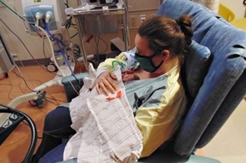 «Μωρό θαύμα»: Γεννήθηκε στις 21 εβδομάδες, οι γιατροί έδιναν στους γονείς 0% πιθανότητες επιβίωσης