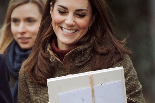 Δεν το περίμενε με τίποτα. Χάρι και Μέγκαν έστειλαν δώρο-έκπληξη στη Μίντλετον για τα γενέθλια της