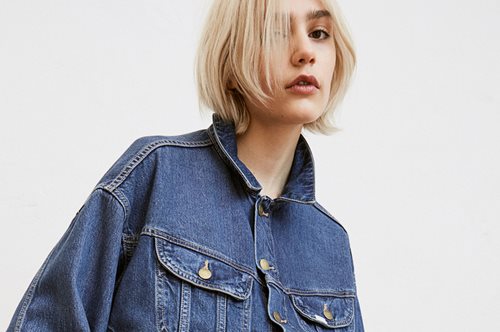 Τα τζιν του μέλλοντος είναι εδώ: Η H&M συνεργάζεται με τη θρυλική μάρκα Lee σε βιώσιμη συλλογή
