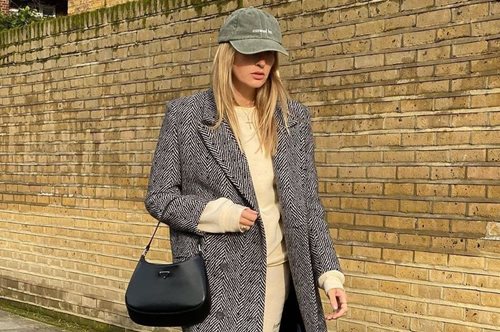 Σημασία δεν έχει η τιμή αλλά το χρώμα: 5 αποχρώσεις του χειμώνα κάνουν πολυτελή κάθε εμφάνιση 