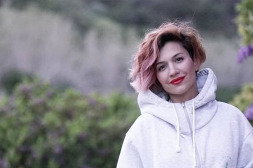 «Με παρενοχλούσε, ενώ ήταν αγκαλιά με το 9χρονο παιδί του»: Η εξομολόγηση της Πέννυς Μπαλτατζή