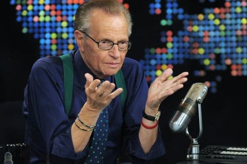 «Έφυγε» από τη ζωή ο διάσημος Αμερικανός δημοσιογράφος και παρουσιάστης Λάρι Κινγκ