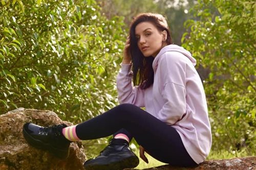 «Είχα φτάσει στο σημείο να ζυγίζω μόλις 46 κιλά. Ήμουν ένα βήμα πριν τη νευρική ανορεξία»