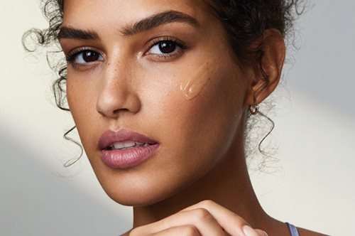 Μειώνει μαύρους κύκλους, γραμμές, ρυτίδες: Πολυτελής σειρά ματιών υπόσχεται να κάνει τη διαφορά