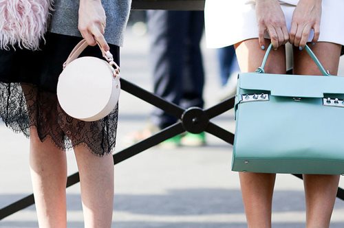 Υπέροχες τσάντες με ελληνική υπογραφή για τη φετινή άνοιξη