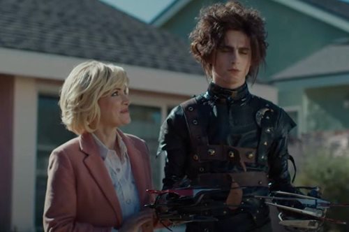 Κάποτε ήταν ένα αγόρι με ψαλίδια για χέρια: H αναβίωση του Ψαλιδοχέρη είναι ό,τι πιο τρυφερό είδαμε