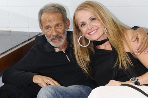 Σταύρος Ξαρχάκος, Ηρώ Σαΐα: 