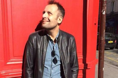 «Αναρωτήθηκα προς στιγμήν κατά πόσον είμαι “επαγγελματίας ομοφυλόφιλος”...»