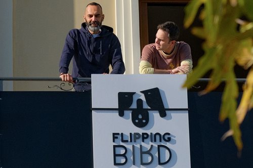 Ο Λαυρέντης και ο Παναγιώτης δημιούργησαν στη Μεσσηνία ένα γραφείο design με διεθνές πελατολόγιο