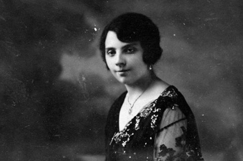 «Αγαπημένο μου παιδί, σου γράφω αυτές τις γραμμές με τα μάτια γεμάτα δάκρυα και την καρδιά παγωμένη»