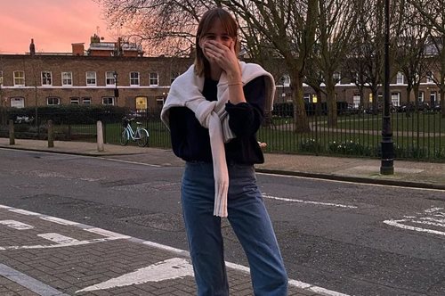 Τα παπούτσια του 2021: Το Instagram έχει πάθει εμμονή με το σχέδιο που επανεφευρίσκει το κλασικό